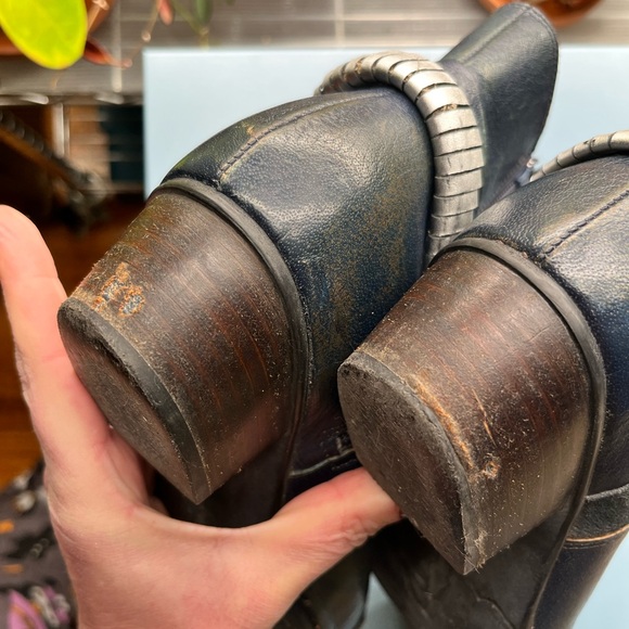 Dkode Navy/Teal Leather Boots with Silver Accents - Picture 10 of 16